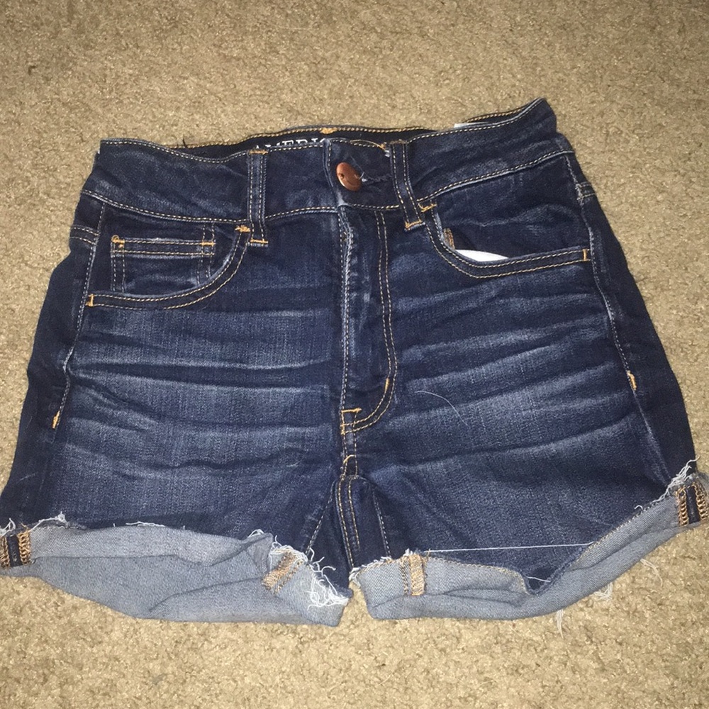 High Wasted AMERICAN EAGLE shorts